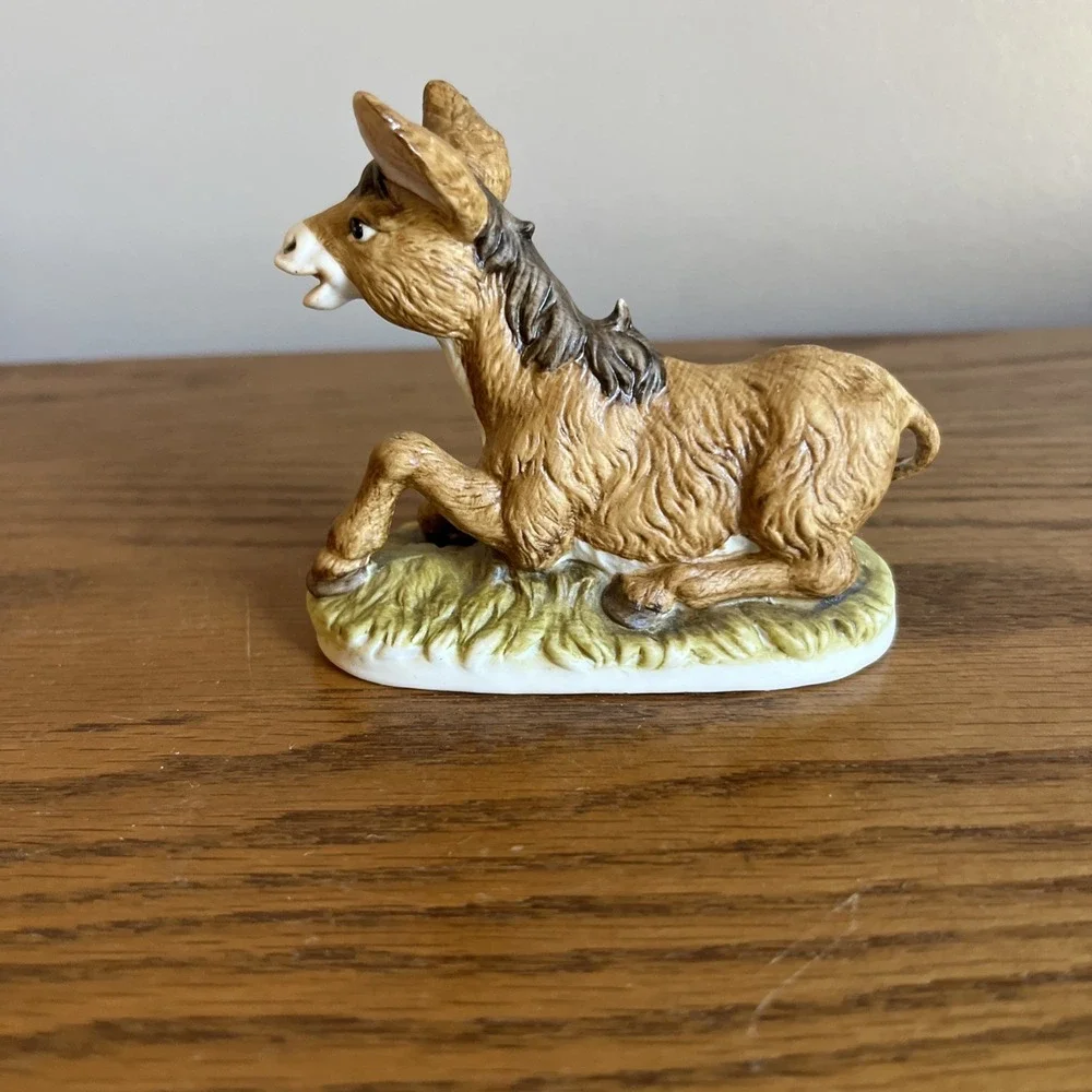 Vintage Creative Arts Flowers Nativity Porcelain Donkey Replacement 2404